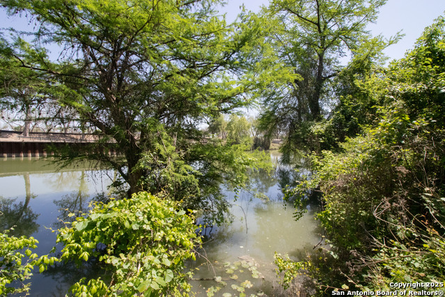 Image 3 of 8 For Lot:48 Guadalupe River Dr