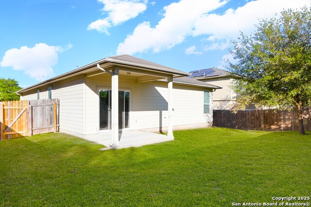 Listing photo id 13 for 745 Hollow Ridge