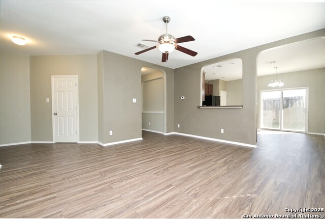 Listing photo id 2 for 745 Hollow Ridge