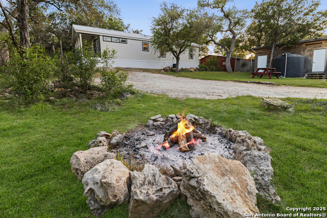 Image 37 of 57 For 191 Shallow Springs Dr