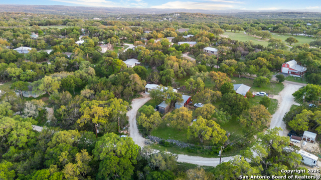 Image 49 of 57 For 191 Shallow Springs Dr