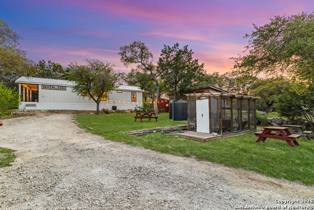 Image 5 of 57 For 191 Shallow Springs Dr
