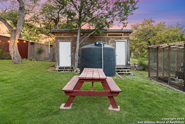 Image 6 of 57 For 191 Shallow Springs Dr