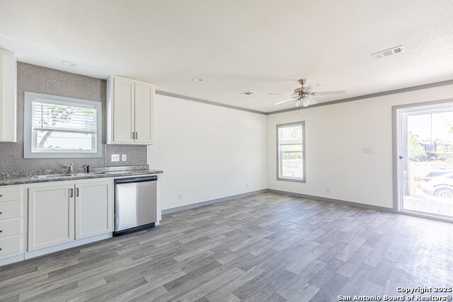 Image 6 of 19 For 193 Live Oak  8