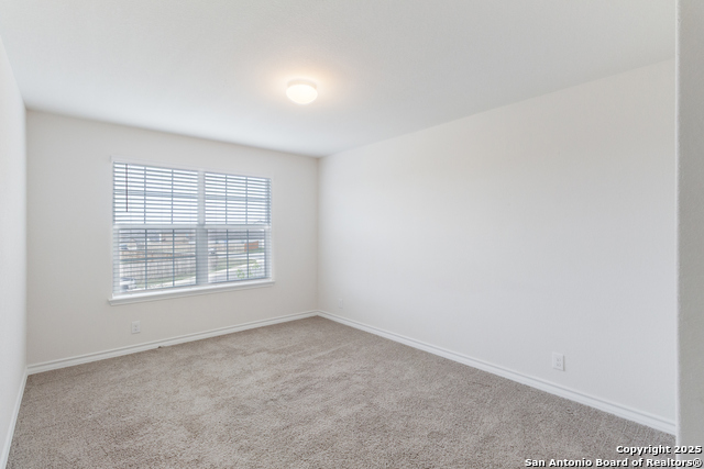 Listing photo id 16 for 13118 Whisper Bend