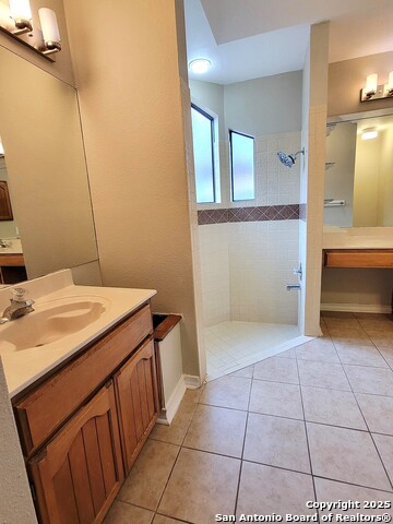 Image 10 of 21 For 9211 Horse Heath