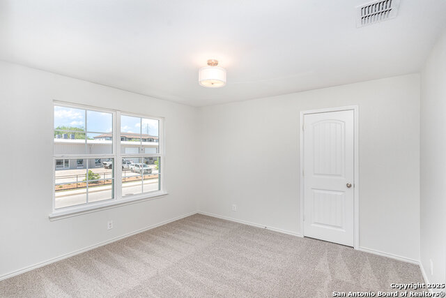 Image 19 of 27 For 8322 Hudson Holw