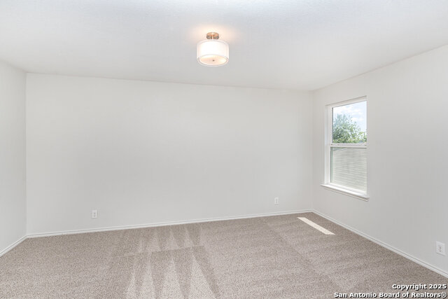 Image 20 of 27 For 8322 Hudson Holw