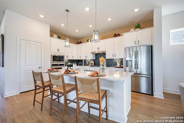 Listing photo id 2 for 2715 Vistablue Ln