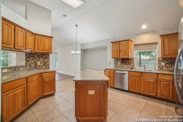 Image 17 of 47 For 2739 Rancho Mirage