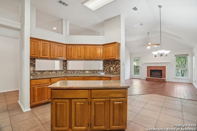 Image 21 of 47 For 2739 Rancho Mirage