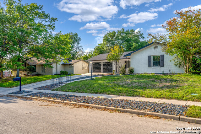 Image 3 of 30 For 2727 Belvoir