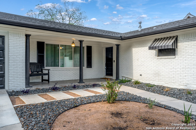 Image 4 of 30 For 2727 Belvoir