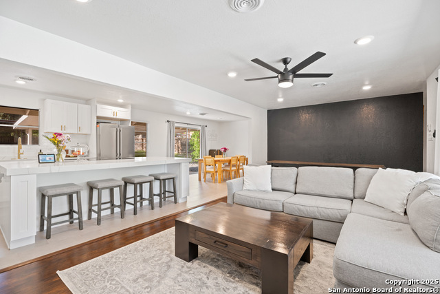 Image 9 of 30 For 2727 Belvoir