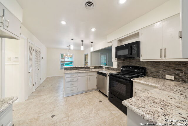 Listing photo id 9 for 3918 Midvale