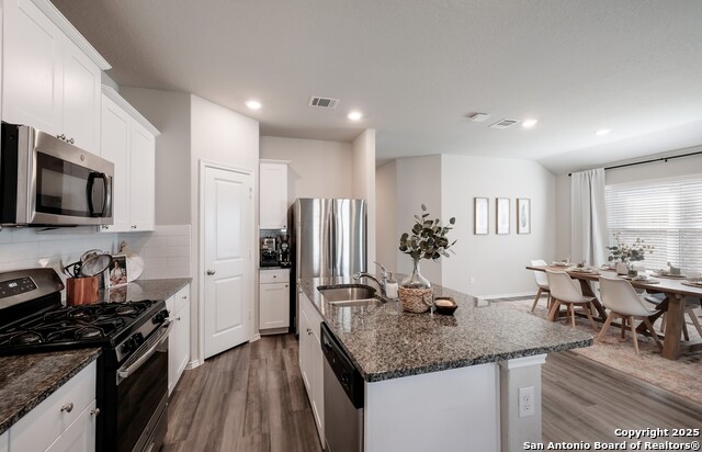 Image 9 of 27 For 8156 Dublin  