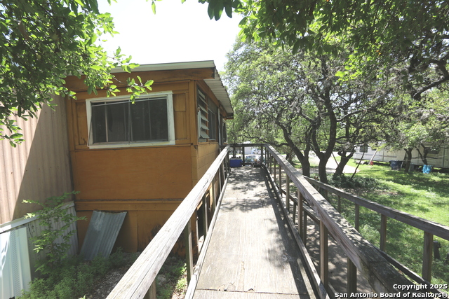 Image 10 of 35 For 714 Wickford Way