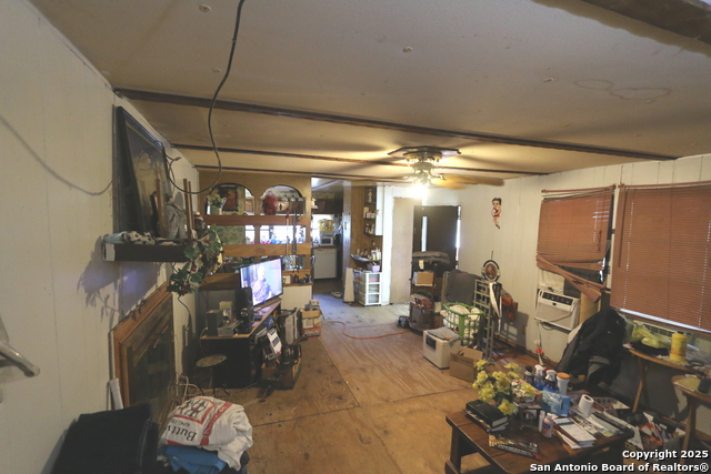 Image 18 of 35 For 714 Wickford Way