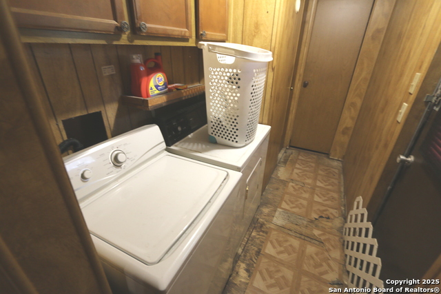 Image 22 of 35 For 714 Wickford Way