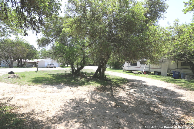 Image 25 of 35 For 714 Wickford Way