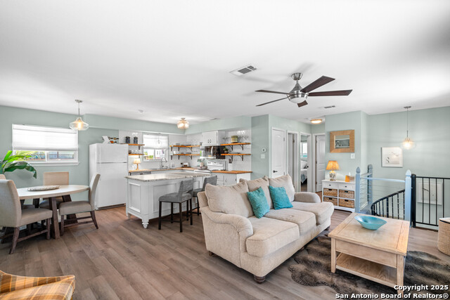 Image 6 of 28 For 1016 S Magnolia St