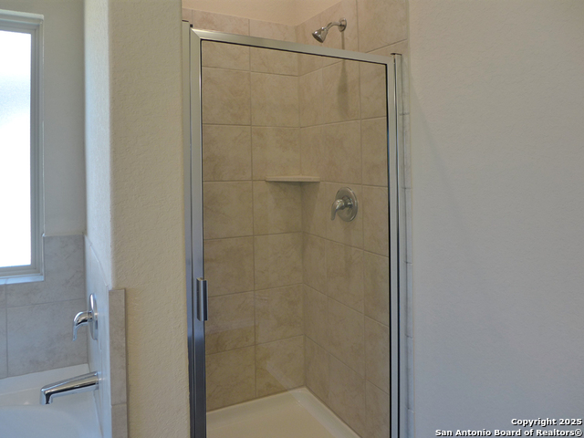Image 14 of 18 For 10807 Fox Trot Way