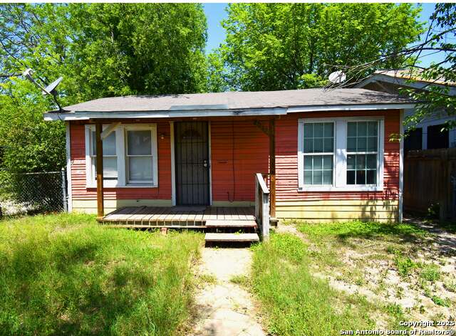 Details for 2015 Martin Luther King, San Antonio, TX 78203
