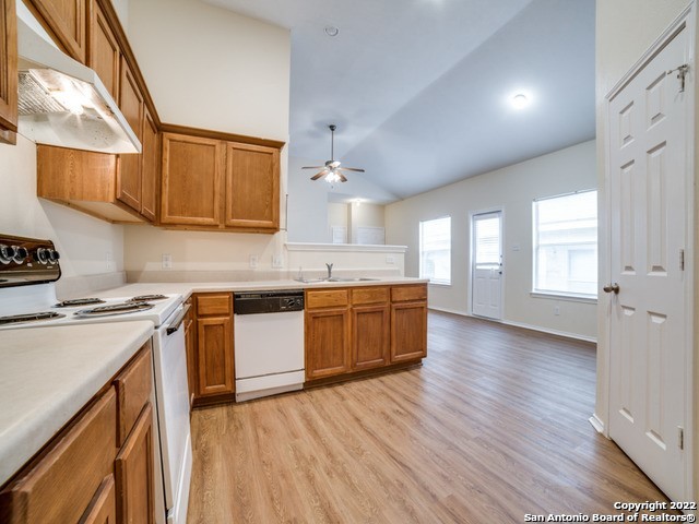 Image 10 of 19 For 5714 Golf Heights  1