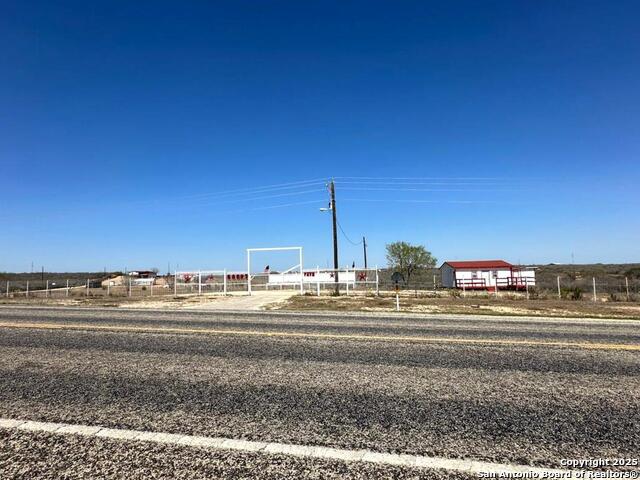 Details for 2427 Fm 462  , Moore, TX 78057