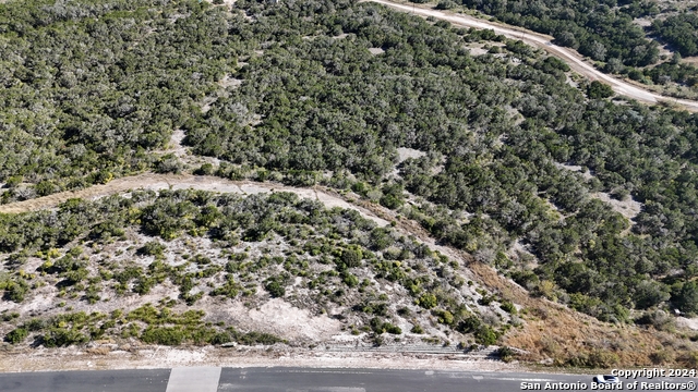 Listing photo id 2 for 1142 Pr 2771 Private Road
