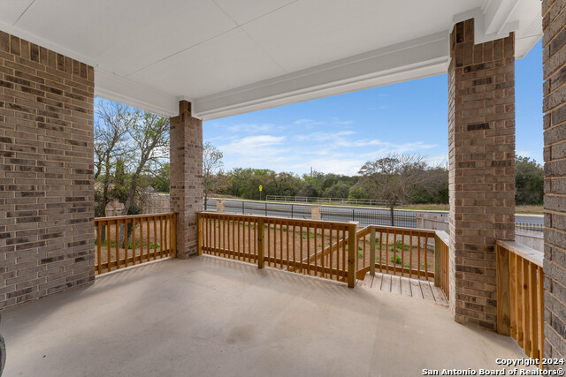 Image 13 of 15 For 423 Montessa Park