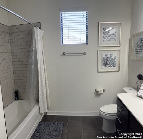 Image 17 of 27 For 1118 N Olive St N