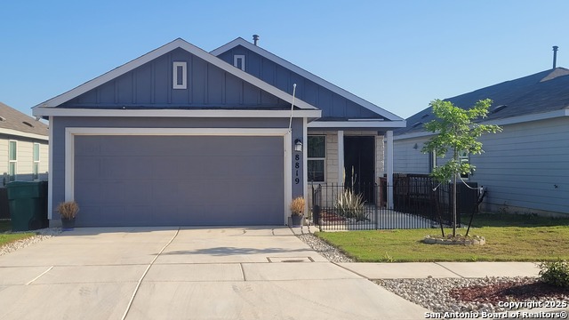 Details for 8819 Barrow Path, Converse, TX 78109