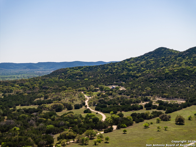 Image 31 of 38 For 816 Cornelius Road