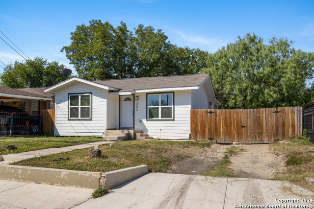 243 Alicia Ave