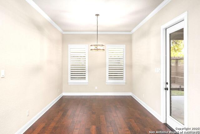 Image 21 of 42 For 17702 Horseman Rd