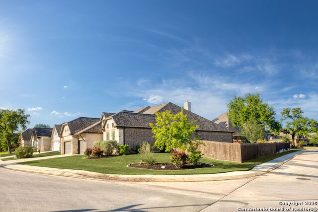 Image 3 of 42 For 17702 Horseman Rd