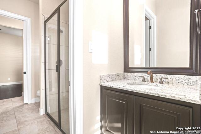 Image 33 of 42 For 17702 Horseman Rd