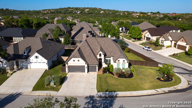 Image 4 of 42 For 17702 Horseman Rd