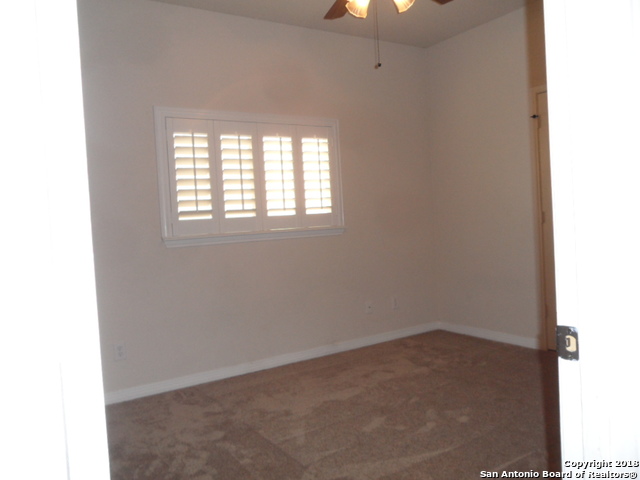 Image 19 of 21 For 7619 Mission Ledge