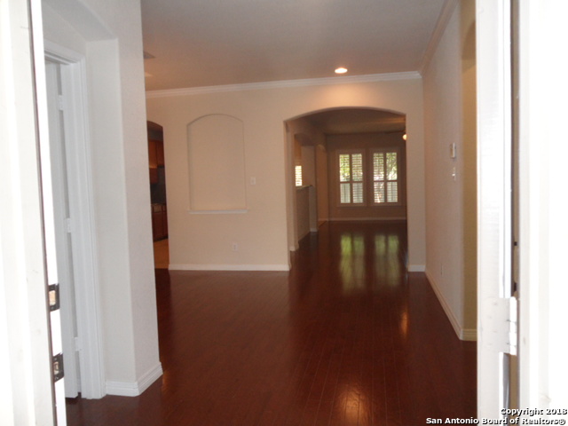 Image 4 of 21 For 7619 Mission Ledge