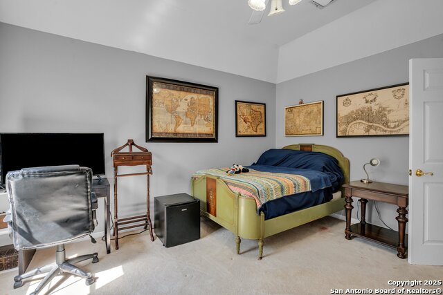 Image 14 of 35 For 8114 Pimlico Ln