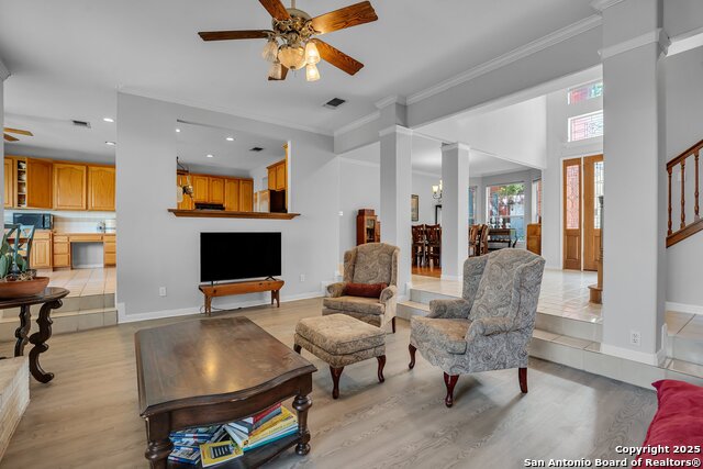Image 32 of 35 For 8114 Pimlico Ln