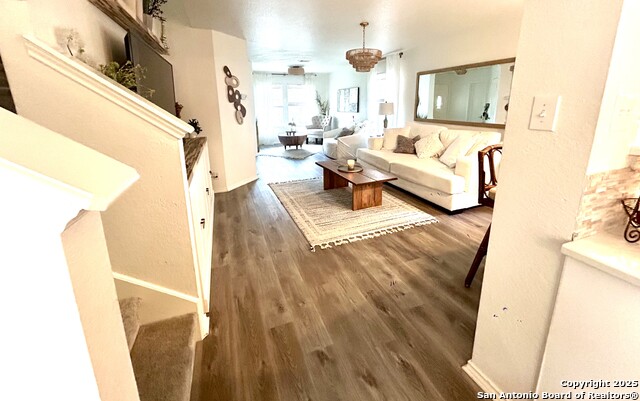 Image 5 of 16 For 426 Hampton Cove