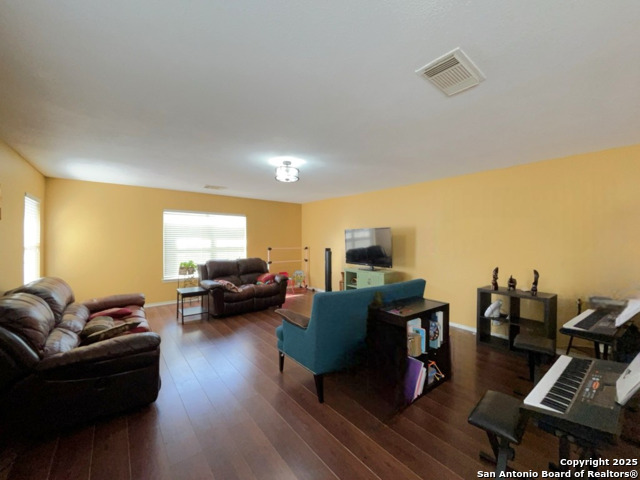 Image 17 of 44 For 9430 Wildstone