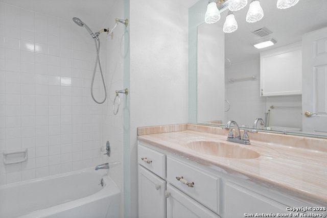 Listing photo id 19 for 14911 Wunderlich  1407