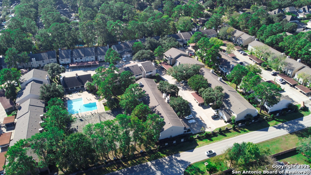 Listing photo id 22 for 14911 Wunderlich  1407