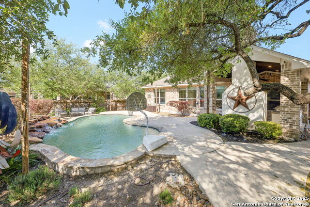 Image 37 of 39 For 1810 Roaring Fork