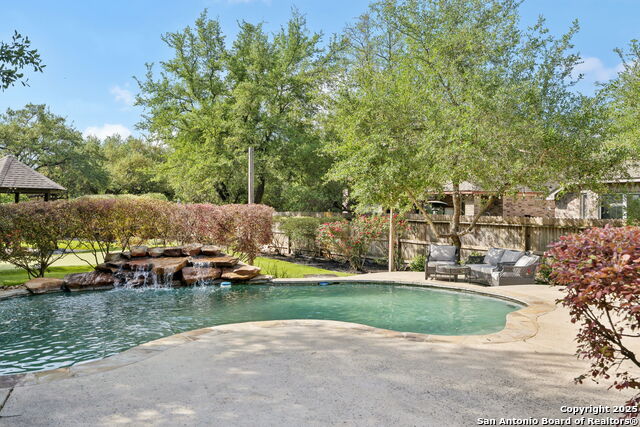 Image 6 of 39 For 1810 Roaring Fork