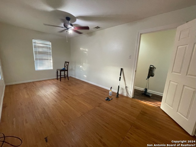 Image 3 of 11 For 3906 Cotton Gin Rd